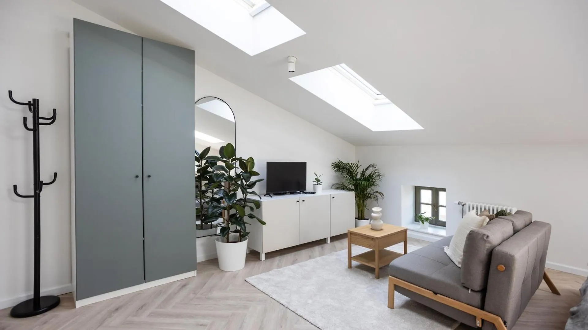 Apartment Studio Premium With Air Conditioning For Couples In The Heart Of Krakow, Main Square
